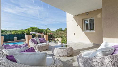 Fantástica casa en alquiler con piscina en Vilanova i la Geltrú - Foto 5