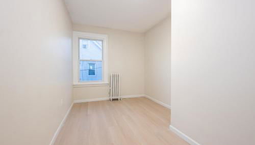 Modern 3BR - Train Station & Downtown 2 mins walk - Foto 2