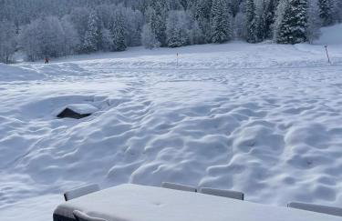 La Clusaz Ski aux pieds et randonnées - Foto 17