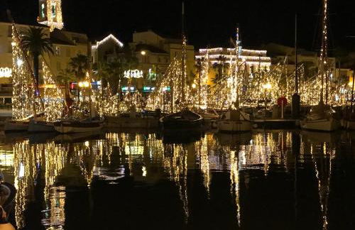 Joli T3 à 5 mins à pied plage et port avec parking - Foto 17