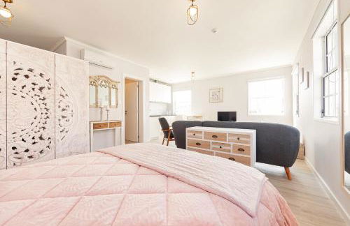 Pico Studios - Photo 40