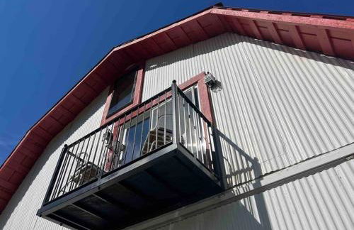 Barn Vibes + Petting Zoo + Hot Tub! - Foto 31