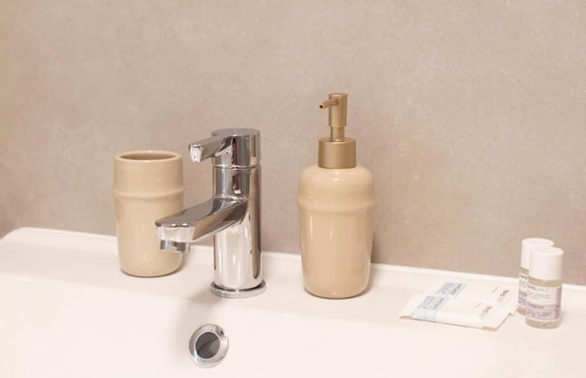 The Rose Garden Apartments - Photo 34