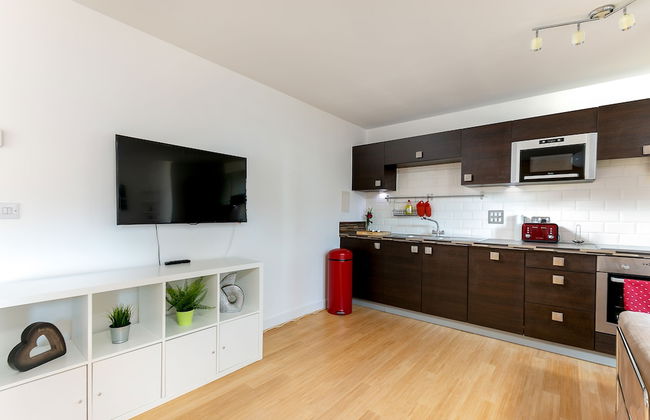 Bright Comfy 2 bed in trendy Dalston - Foto 16