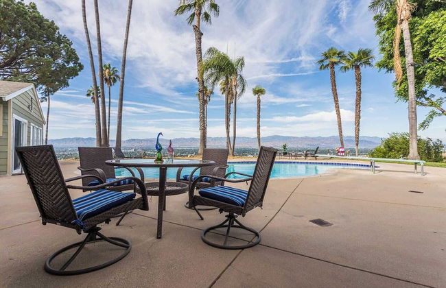 Oak Hills by Avantstay Panoramic View, Pool, Spa - Foto 37