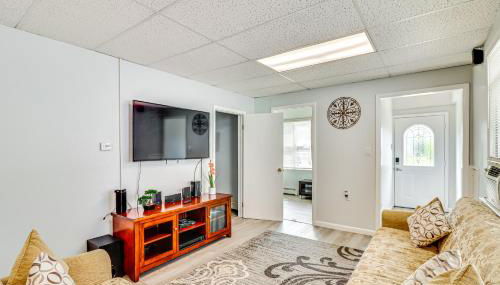 Cozy Keansburg Cottage Walk to Beach and Boardwalk! - Foto 5