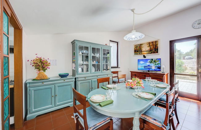 Villa Breezy Way - Among Greenery - Photo 17