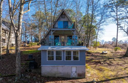 A-Frame with VIEWS - Walk to Downtown and Park - Pets OK - Foto 40