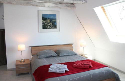 Les Mazaux avec piscine chauffée au nord de Sarlat - Foto 11