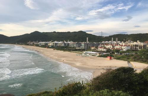 Duplex pé na areia Praia Brava - Foto 32