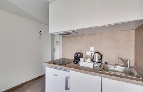 All Suites Appart Hôtel | Palaiseau - Massy TGV - Foto 49