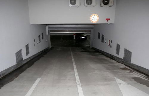 Apartment Andro,Trnje, private garage - Photo 18