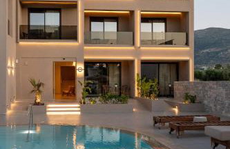 Stella Maria Hotel & Suites - Photo 1
