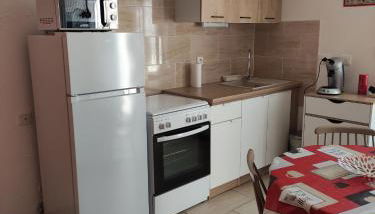 Maisonnette rénovée à 5 mn du centre ville - Foto 5