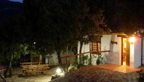 Casas Rurales Cortijos el Encinar - Foto 3