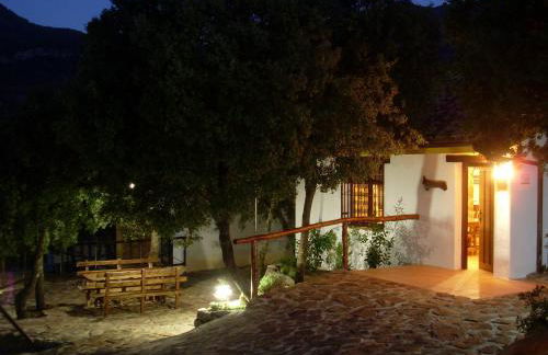 Casas Rurales Cortijos el Encinar - Foto 3