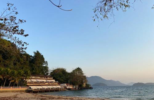 Casa espaçosa em estilo colonial - Foto 25