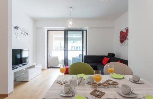 Apartment Navigatio with parking - Photo 25