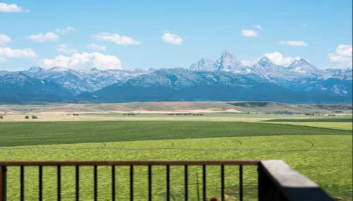 Luxury Home with Stunning 4 Peak Views - Foto 2