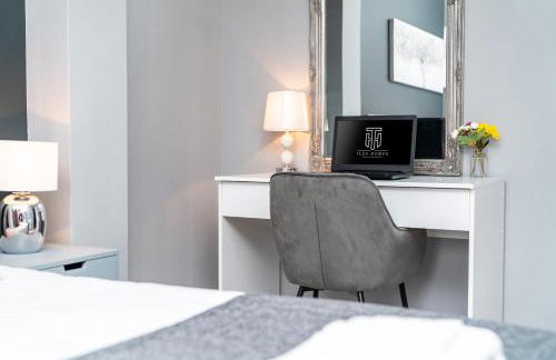 Elegant Flat Near Stonehenge, Amesbury Town Centre Smart TVs Netflix FREE PARKING - Foto 10