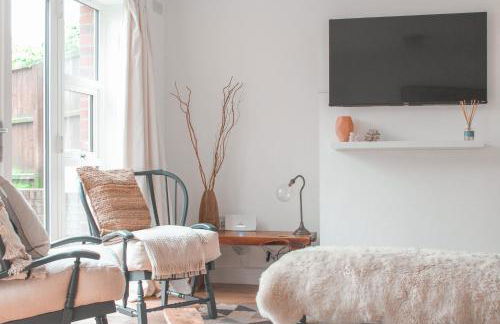 East Street Beach House - luxury living by the sea - Photo 10