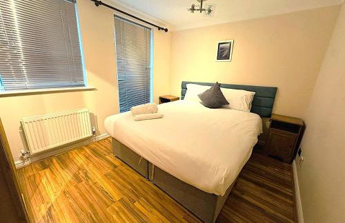Cosy 2 Bedroom Canary Wharf House with Private Garden - Foto 15