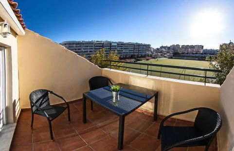 Luxury apartment in Los Boliches, Fuengirola - Photo 11