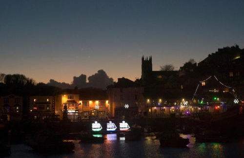 Quirky fisherman's cottage by the sea in Brixham - Photo 63