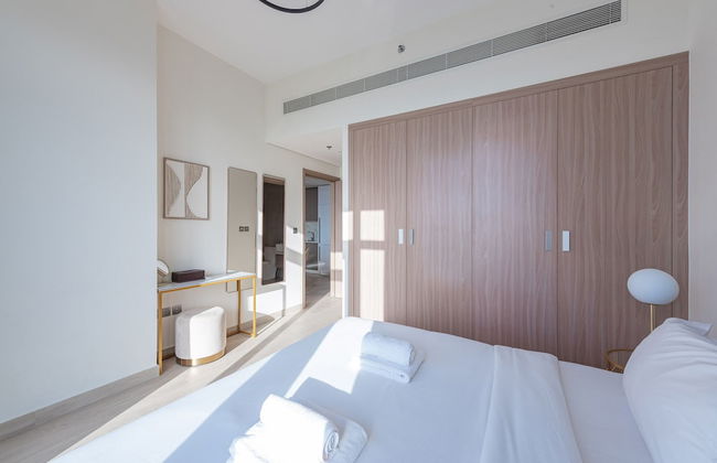 Cozy Convenient 1BR Haven in Al Jaddaf - Photo 8