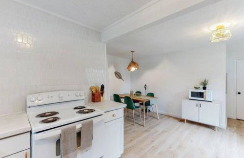 The Playmakers Funhouse-HOF Village - Foto 60