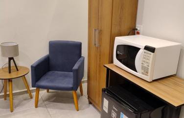 Kitnet II - Centro - com café da manhã - Foto 7