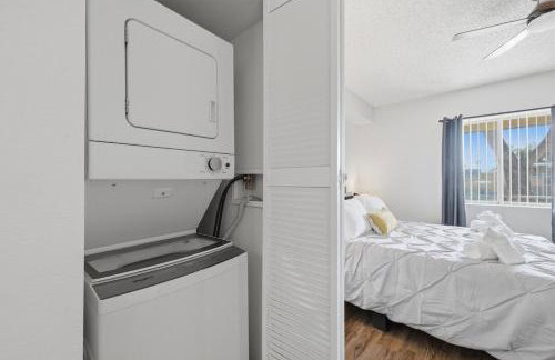 Downtown Mesa Stay Near Arts, hospitals & Campus - Photo 6