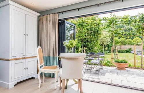 Charming Bosham Garden Lodge - Pass the Keys - Foto 8