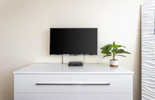 Sunny Isles Ocean Reserve Condo Apartments - Foto 12