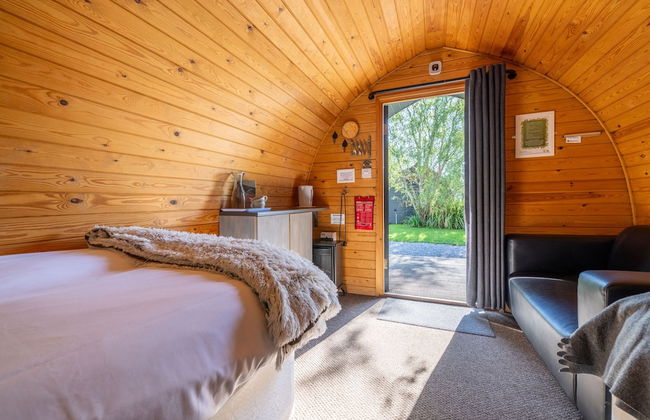 The Little Hide - Adult Only Camping Pods - Photo 26