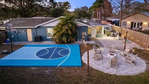 New listing~10 min to beach~Back yard fun~Pool - Foto 4