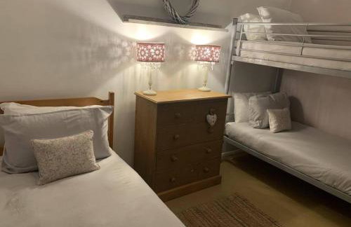 Lovely 5 Person Chalet in St Margaret's at Cliffe - Foto 8