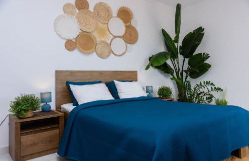 Hillside Studio with Sea View & Fibre Internet - Foto 4