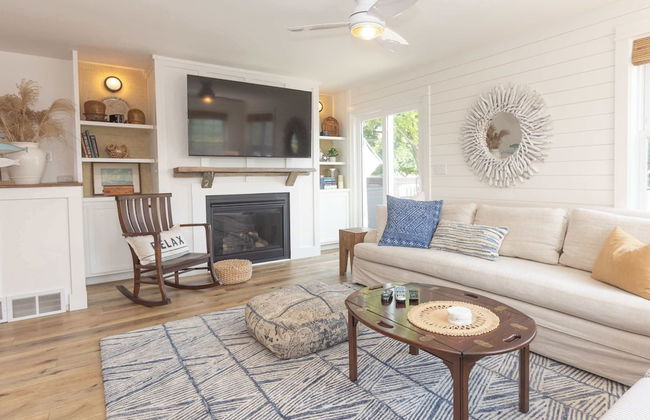 Heaven on Earth! 2 BDR Fontana Flat, Walk to Lake - Photo 15