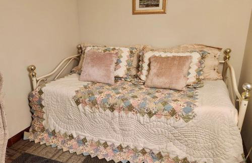 Sleeps 12! Main Level Primary Suite-Beautiful Backyard Oasis - Photo 24