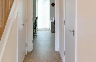 Modern & Exquisite Trumpington Townhouse with Parking & 5 mins to Papworth hospital - Foto 28