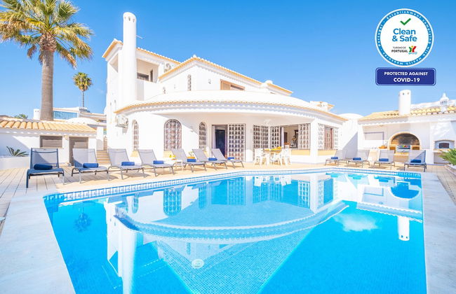 Villa Molucas - Foto 1