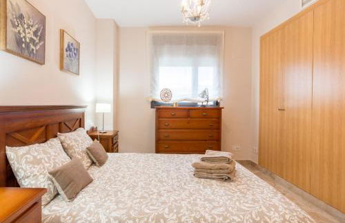 Keywise Perfect location next to María Zambrano STATION, central , beach ,pool and free Parking - Foto 24