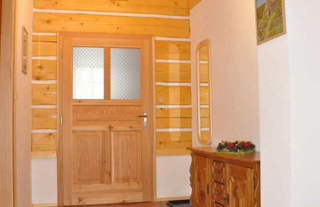 Spacious Cottage With 5 Bedrooms, Woodburning Stove, Sauna, Near Ski Lift - Photo 2