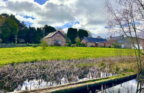 Detached ONE LEVEL stone barn (Rowan Cottage) - Foto 20