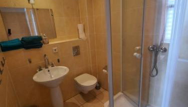 FEWO2-1 Zim Apart-5 Bett-Küche-Dusche WC-Parkplatz - Foto 2, Shower