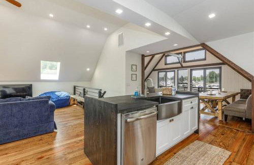 Riverfront Style w Firepits and Fun - Foto 18