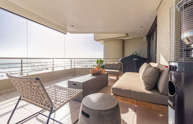 Experience Solace and Panoramic Views at Crescent Bay - Foto 3