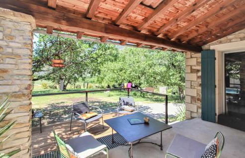 Lovely Home In La Roche St Secret - Photo 14