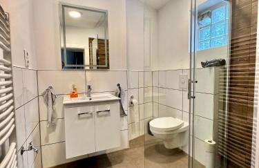 Erholsame City-Erdgeschosswohnung mit Veranda, Grill und Parkplatz D46EG - Photo 34